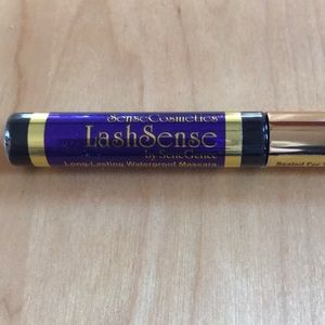 Black mascara